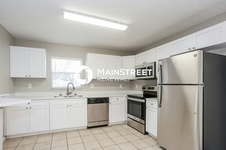 885 Newton Ave S in St. Petersburg, FL - Building Photo - Building Photo