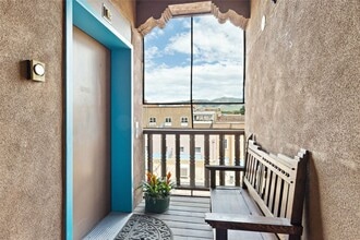 211 W Water St in Santa Fe, NM - Building Photo - Building Photo