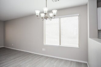 9246 N 86th Ave in Peoria, AZ - Building Photo - Building Photo