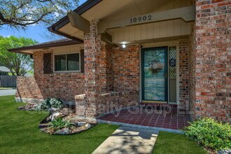 10902 Grand Haven Dr in San Antonio, TX - Building Photo - Building Photo