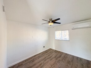 1110 E Highland Ave in Phoenix, AZ - Building Photo - Building Photo