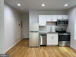 2904 Poplar St in Philadelphia, PA - Building Photo - Building Photo