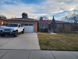 1170 Belsaw Cir in Sandy, UT - Building Photo