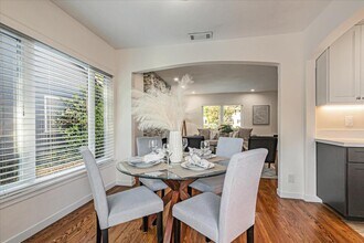 1030 Meridian Ave in San Jose, CA - Building Photo - Building Photo