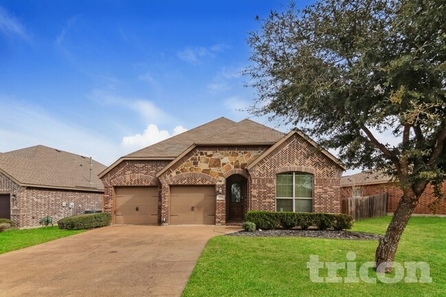 property at 3016 Rocking Hills Trail