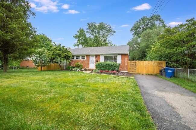 6403 Wilcox Ct in Alexandria, VA - Building Photo - Building Photo