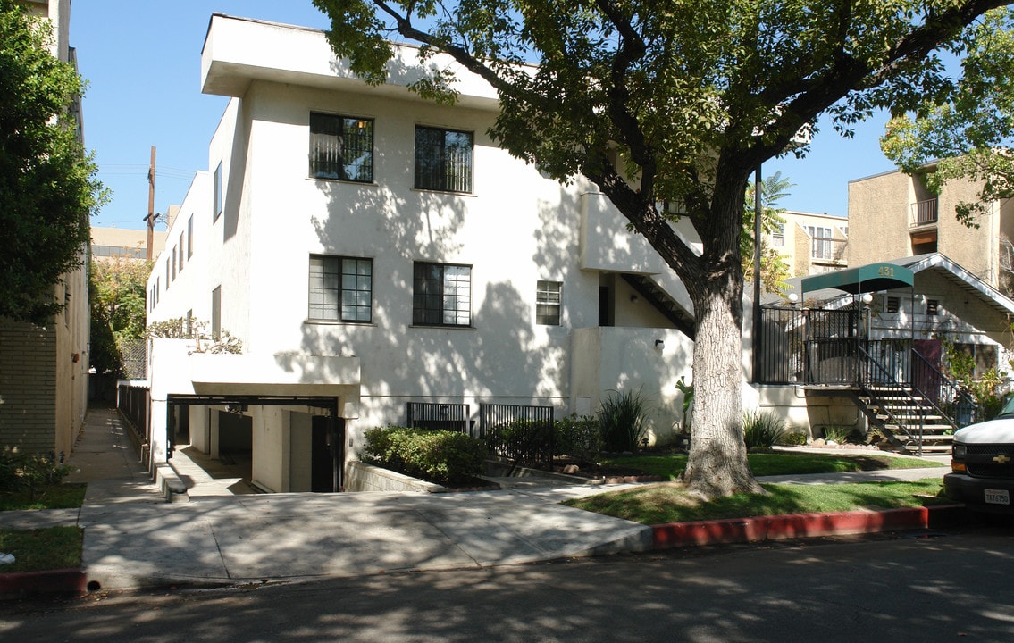 431 Burchett St in Los Angeles, CA - Building Photo