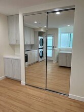 2300 Oxford Ave in Encinitas, CA - Building Photo - Building Photo