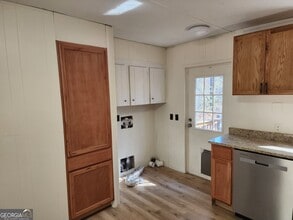 918 Roscoe Davis Rd in Monroe, GA - Building Photo - Building Photo