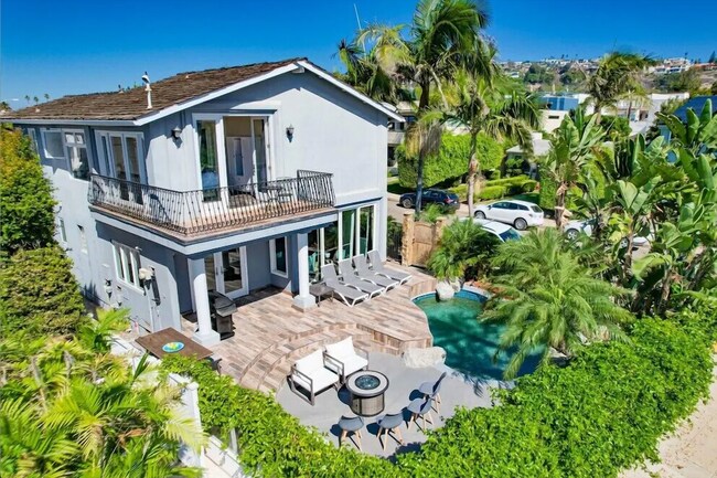 property at 5646 Chelsea Ave