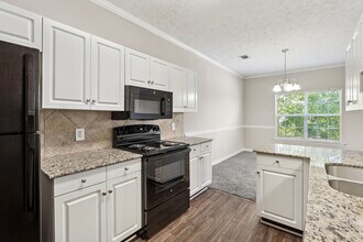 Steeple Crest Apartment Homes in Phenix City, AL - Building Photo - Building Photo