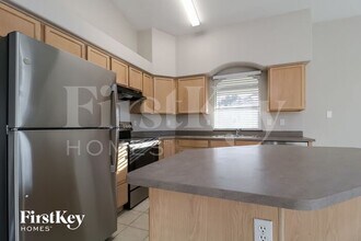 15615 W Watkins St in Goodyear, AZ - Building Photo - Building Photo