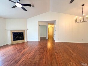 3241 Braxton Cir in Pensacola, FL - Building Photo - Building Photo