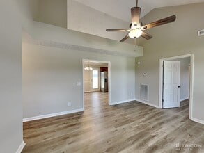 5004 Roberta Pl in Smyrna, TN - Building Photo - Building Photo