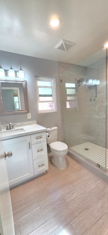 3244 Hackett Ave in Long Beach, CA - Building Photo - Building Photo