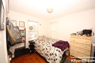 41 Atkins St, Unit 4 in Boston, MA - Foto de edificio - Building Photo