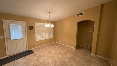 11019 E Knowles Ave in Mesa, AZ - Building Photo - Building Photo