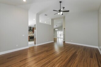 2936 Minuteman Ln in Brandon, FL - Building Photo - Building Photo