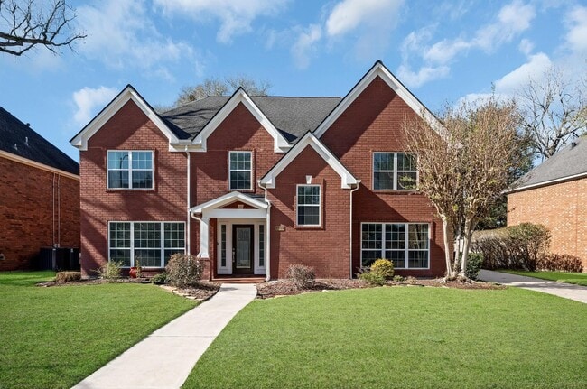 property at 4422 Warwick Dr