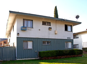 Fourplex in Anaheim, CA - Building Photo - Building Photo