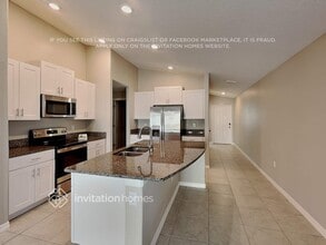 11107 Riley Pines Cir in Gibsonton, FL - Building Photo - Building Photo