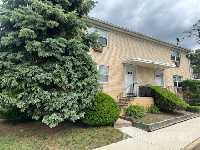 400 Cranbury Rd in East Brunswick, NJ - Building Photo - Building Photo