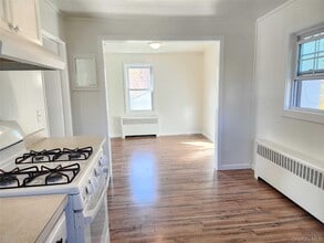 184 Priscilla Ave in Flanders, NY - Building Photo - Building Photo