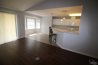 5454 Keel Dr in Pensacola, FL - Building Photo - Building Photo