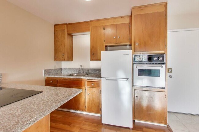 22555 Linden St in Hayward, CA - Building Photo - Building Photo