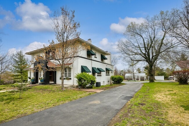 property at 2736 E 15th St