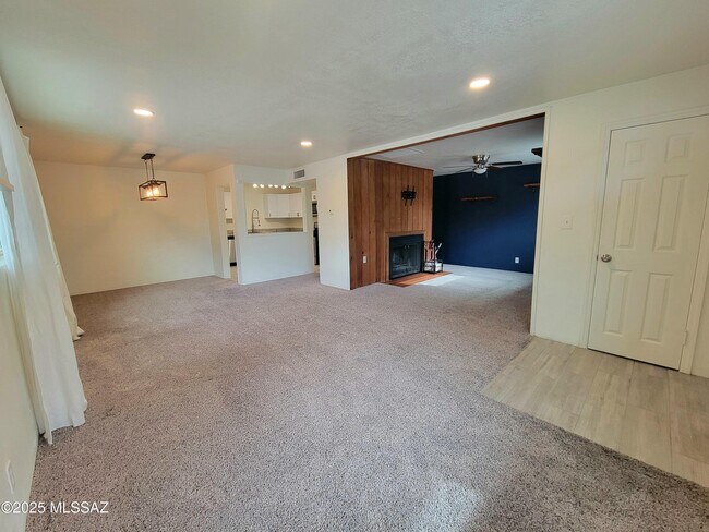 5352 E Waverly St in Tucson, AZ - Building Photo - Building Photo
