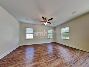 1132 Alice Smalls Rd in Mount Pleasant, SC - Building Photo - Building Photo