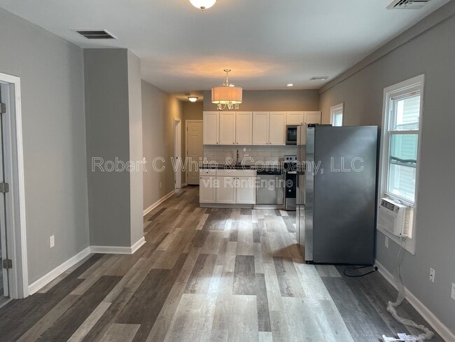 689 Winchester Ave in New Haven, CT - Building Photo - Building Photo