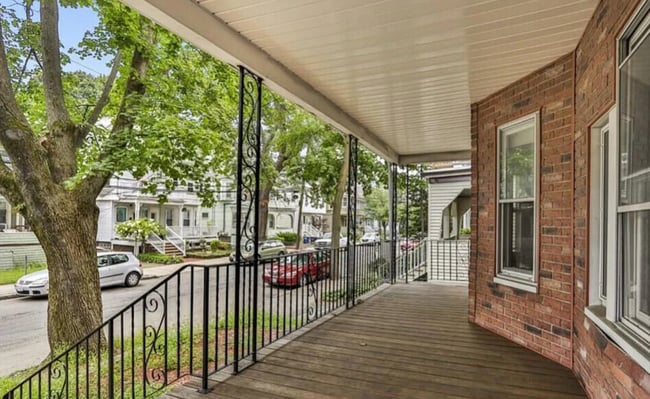 property at 46 Paulina St