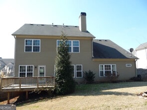 32 Stonebridge Pass in Newnan, GA - Building Photo - Building Photo