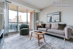 2140 L St NW in Washington, DC - Building Photo