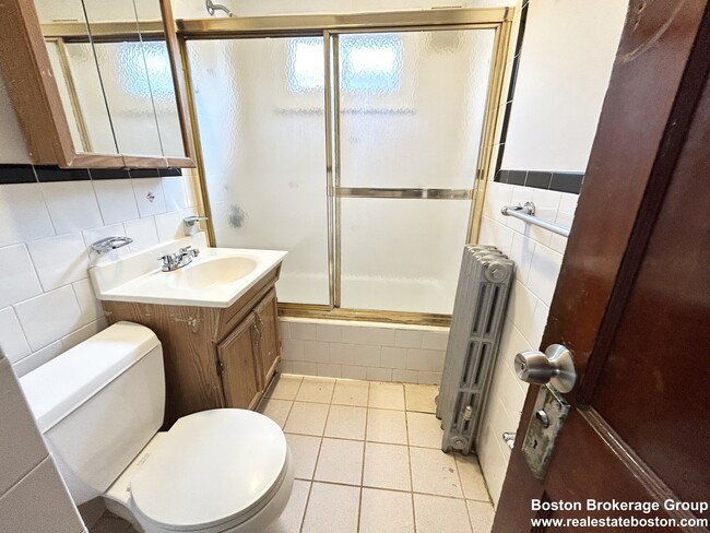 11 Romsey St in Boston, MA - Building Photo - Building Photo