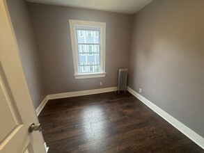 196 Sherman St, Unit #2 in Cambridge, MA - Building Photo - Building Photo