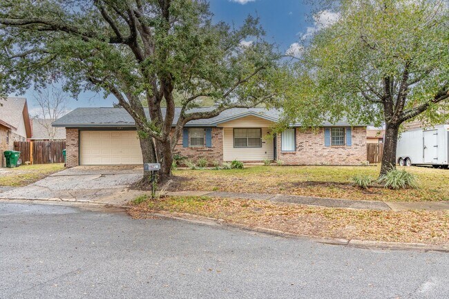721 Osage Dr in Fort Walton Beach, FL - Building Photo - Building Photo