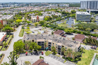 Sandoral Condominium in Doral, FL - Building Photo - Building Photo