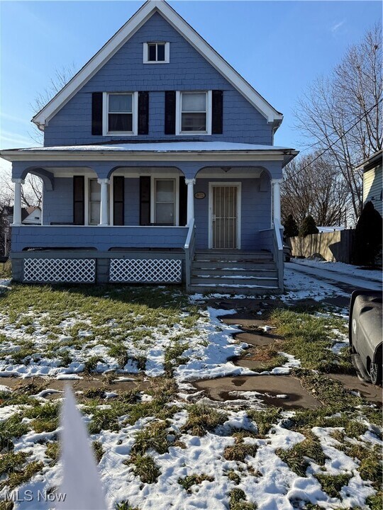 3672 E 48th St in Cleveland, OH - Building Photo