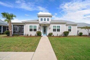 8982 Coral Reef Wy in Panama City Beach, FL - Building Photo