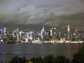 19 48th St in Weehawken, NJ - Building Photo - Building Photo
