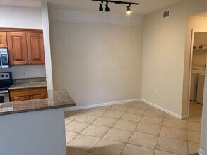 17106 Carrington Park Dr in Tampa, FL - Building Photo - Building Photo