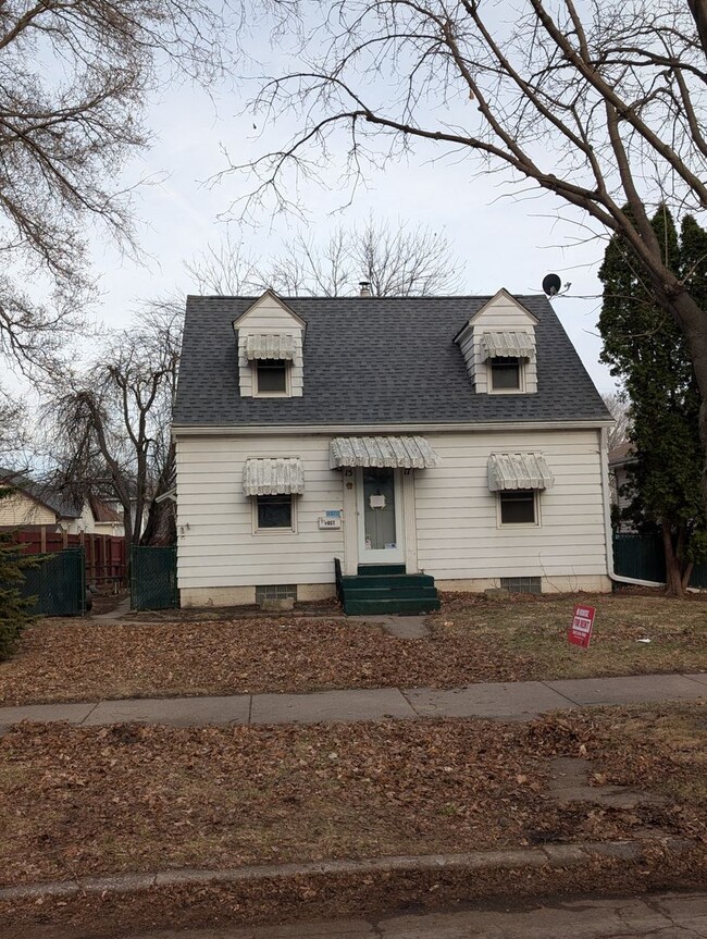 1517 32nd St in Rock Island, IL - Building Photo - Building Photo