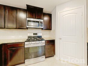 15431 Cooks Petrel in San Antonio, TX - Foto de edificio - Building Photo