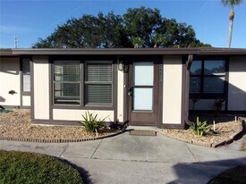 37724 Alissa Dr in Zephyrhills, FL - Building Photo
