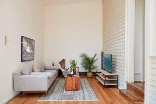 2317 N Rampart St in New Orleans, LA - Building Photo