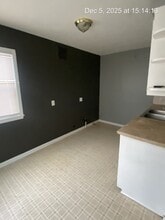 4929 N 63rd St in Milwaukee, WI - Building Photo - Building Photo