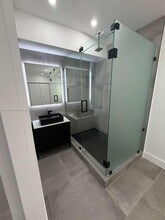 14240 S Biscayne River Dr in Miami, FL - Building Photo - Building Photo